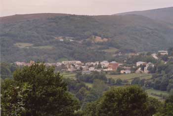 Downhill into Triacastela