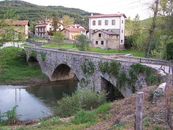 Larrasana Bridge